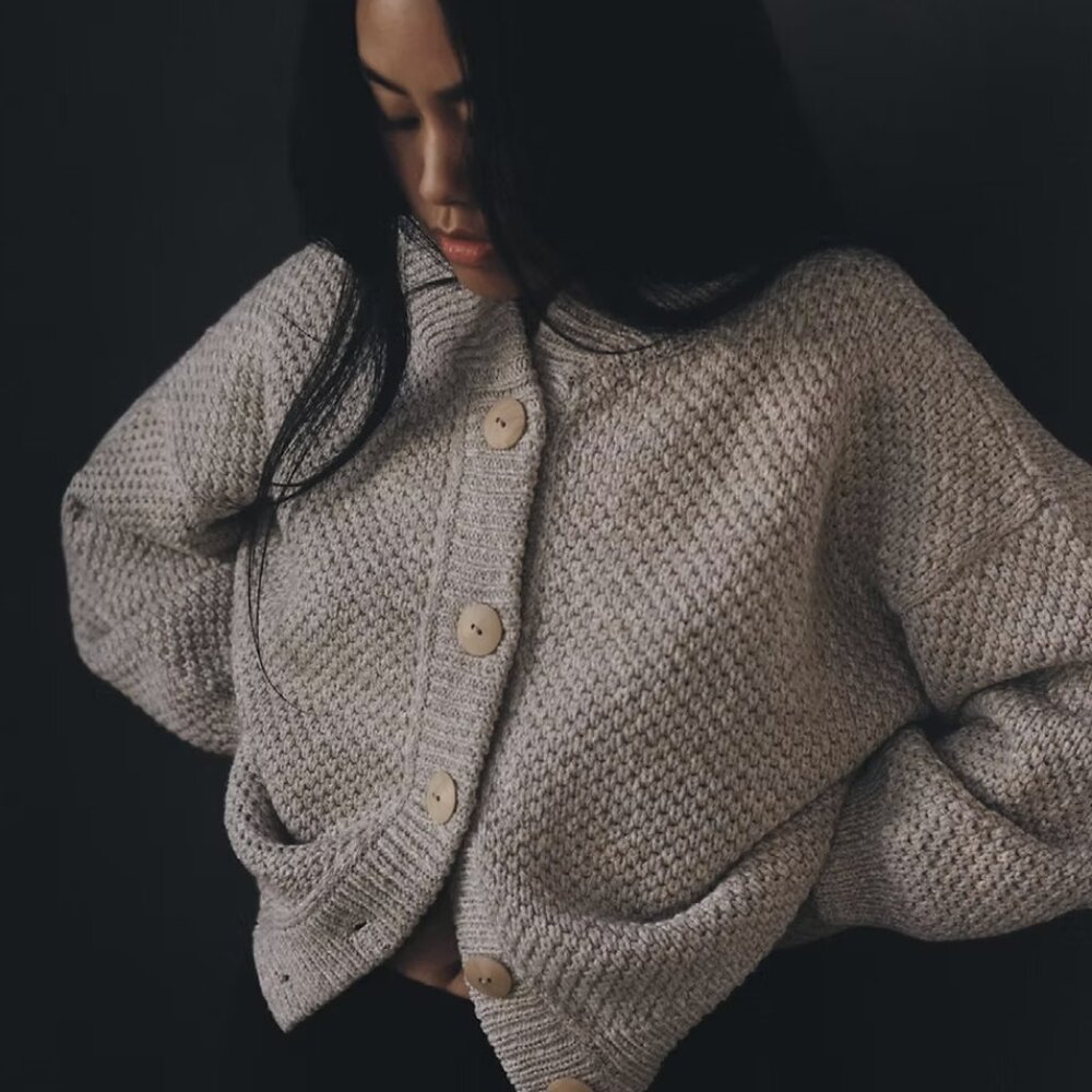 Wol Hide Box Bomber (size S/M)